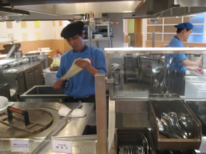 toyosu_foodcort3.jpg